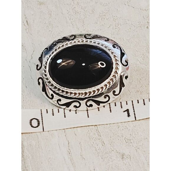 Vintage Taxco Mexico Onyx Clip-On Earrings - Picture 7 of 7